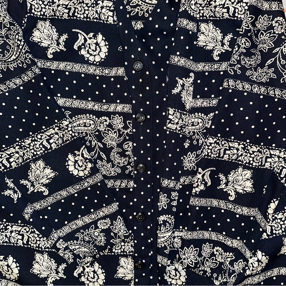 Alfred Dunner 16W Black Paisley Floral Dot Blouse - Shoulder Pads - Picture 4 of 5